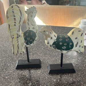Rustic Bird Figurines Set